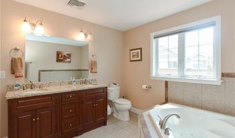 164 Bear Hill Rd 24, Cumberland, RI 02864