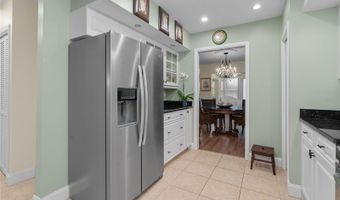 623 RED OAK Cir 109, Altamonte Springs, FL 32701