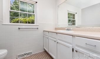 2734 Dunlavin Way, Charlotte, NC 28205
