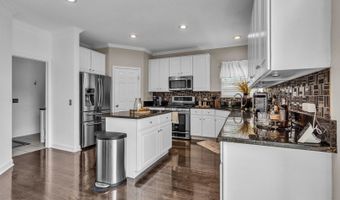 1521 Boulder Bluff Ln, Algonquin, IL 60102