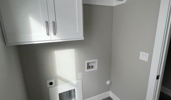 5590 Trueman St #D, Chubbuck, ID 83202