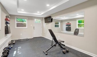 5919 KELLEY Ct, Alexandria, VA 22312