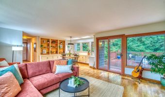 9013 Rhodes Ave, Aptos, CA 95003
