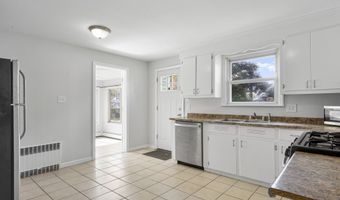106 Clark St, Bridgeport, CT 06606
