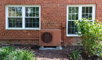 3117 RAVENSWORTH Pl, Alexandria, VA 22302