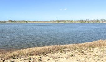 208 Sand Bar Rd, Apalachicola, FL 32320