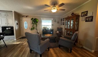133 HAMPTON Dr E, Auburndale, FL 33823