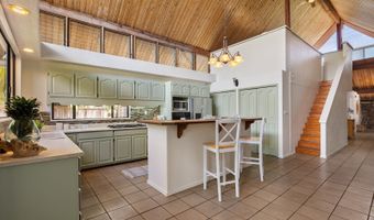 337 Wanaao Rd, Kailua, HI 96734
