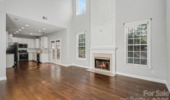 1926 Dunhill Dr, Charlotte, NC 28205