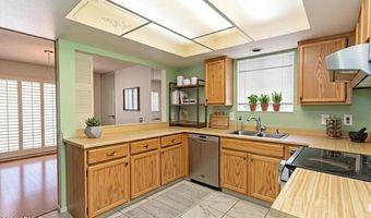 26213 S LAKEWOOD Dr 18, Sun Lakes, AZ 85248