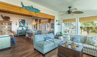 1139 ALLIGATOR Dr, Alligator Point, FL 32346