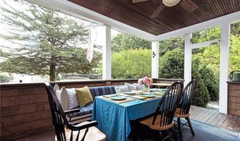170 Lloyd Rd, North Kingstown, RI 02874