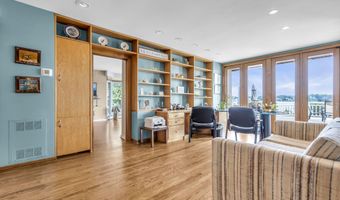 99 Holly Ln, Bayville, NJ 08721