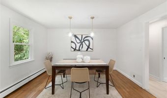 153 Vineyard Ave, Cumberland, RI 02864