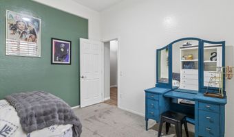 42738 N COURAGE Trl, Anthem, AZ 85086