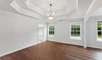 210 Lexington Cir, Athens, GA 30605