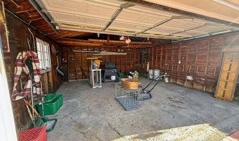 9949 Sterling Ave, Allen Park, MI 48101