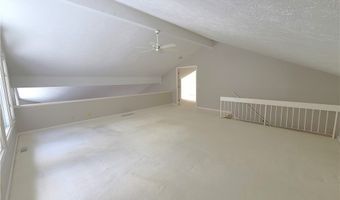 325 Inwood Trl, Aurora, OH 44202