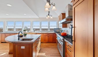 409 East Ave, Bay Head, NJ 08742