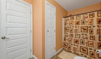 76 Curries Way, Brookfield, NH 03872
