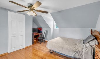 608 E Hazel St, Albion, IN 46701