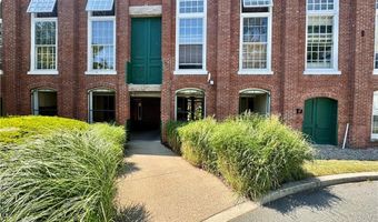40 Web Ave 202, North Kingstown, RI 02852
