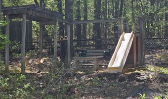 704 Midmar St, Aberdeen, NC 28315