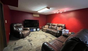 96 E Park St, Cottonwood, MN 56229
