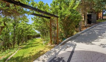 1501 E MAPLE HILLS Dr S, Bountiful, UT 84010