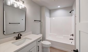 4820 Lacy Rd, Fitchburg, WI 53711