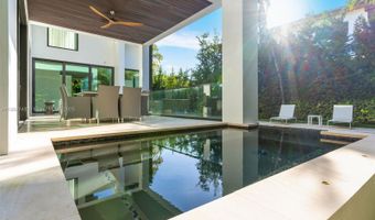 124 Park Dr, Bal Harbour, FL 33154