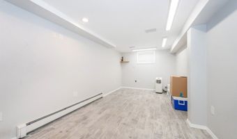 230 Avenue A, Bayonne, NJ 07002