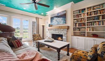 3 Butterfield Ln, Beaufort, SC 29907