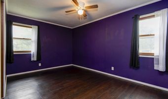 20597 Lawrence 2210, Aurora, MO 65605