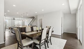 43392 WHITEHEAD Ter, Ashburn, VA 20148