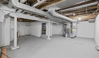 1106 Wade St, Aliquippa, PA 15001