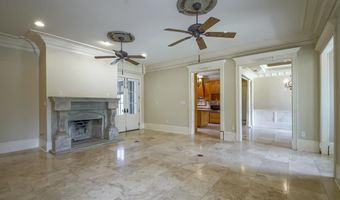 926 Crown Aly, Baton Rouge, LA 70806