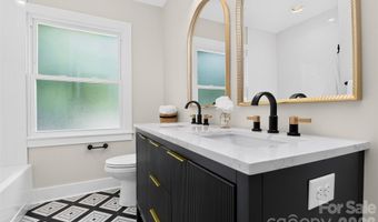 3617 Woodleaf Rd, Charlotte, NC 28205