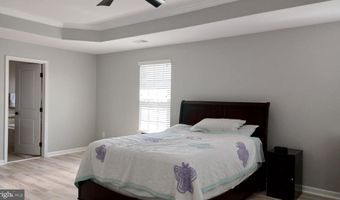 25501 EMERSON OAKS Dr, Aldie, VA 20105