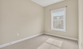 44692 COLLINGDALE Ter, Ashburn, VA 20147