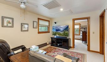 2245 Colestin Rd, Ashland, OR 97520