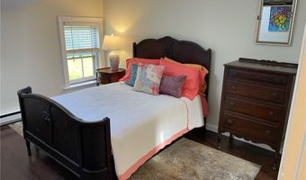 97 Narragansett Ave C2, Newport, RI 02840