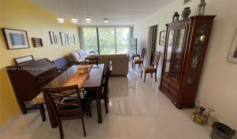 20335 W Country Club Dr 304, Aventura, FL 33180