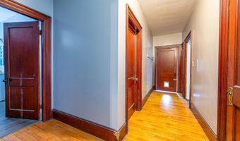 31 Drummond St, Auburn, ME 04210