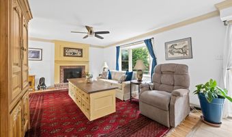 28 STATEN Dr, Hockessin, DE 19707