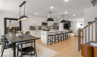 15577 Everglade Ave, Apple Valley, MN 55124