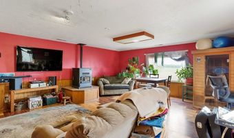 8990 PERRYDALE Rd, Amity, OR 97101