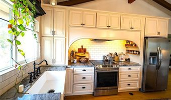 28322 Meadow Glen Way W, Escondido, CA 92026