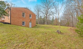 9108 Wheelers Spring Rd, Appomattox, VA 24522