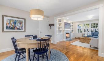 129 RUGGLES Ave, Newport, RI 02840